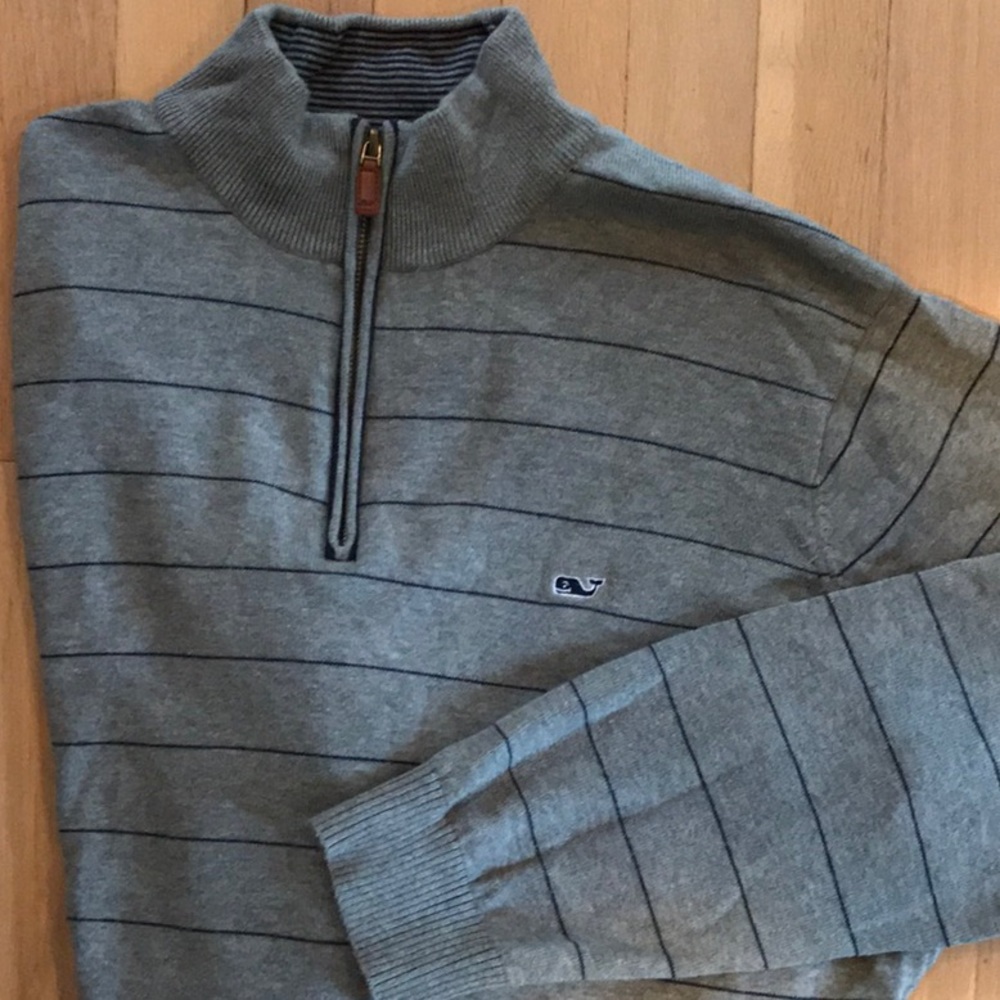 Vineyard Vines Sweater-Size L